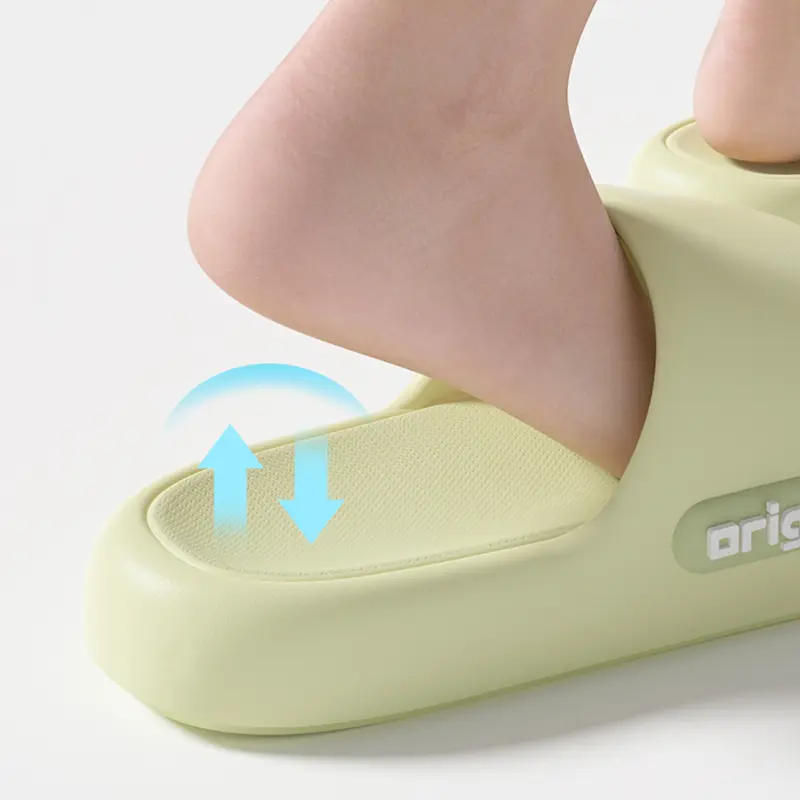 2025 Summer Platform Cloud Slippers Women Comfy Solid Color Soft Sole EVA Pillow Slides Woman Couple Non Slip Beach Flip Flops