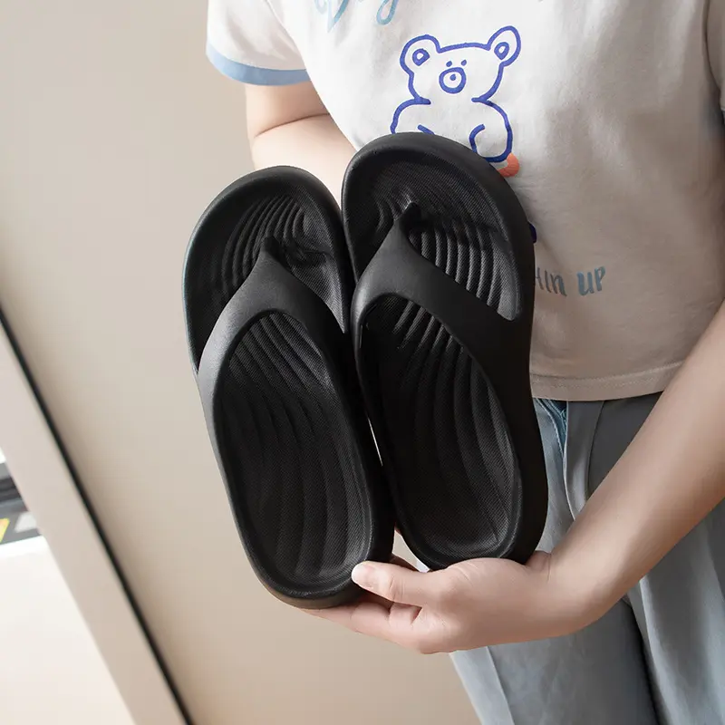 Thick Platform EVA Flip Flops For Women 2025 Summer Clip Toe Non Slip Beach Sandals Woman Comfortable Soft Sole Cloud Slippers