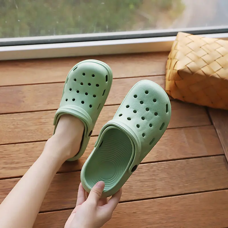 Travel Women Home Slippers Foldable Flat Sandals Lightweight Soft Non-Slip Slippers Indoor Outdoor Men Bathroom Flip Flops