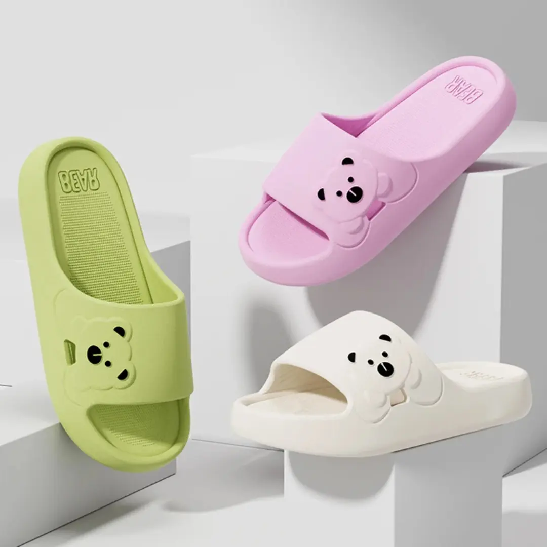 Fashion Women's Slippers Indoor Soft Sole Cartoon Bear Slides Bathroom EVA Outdoor Men Summer Beach Flip Flops Shoes Couple