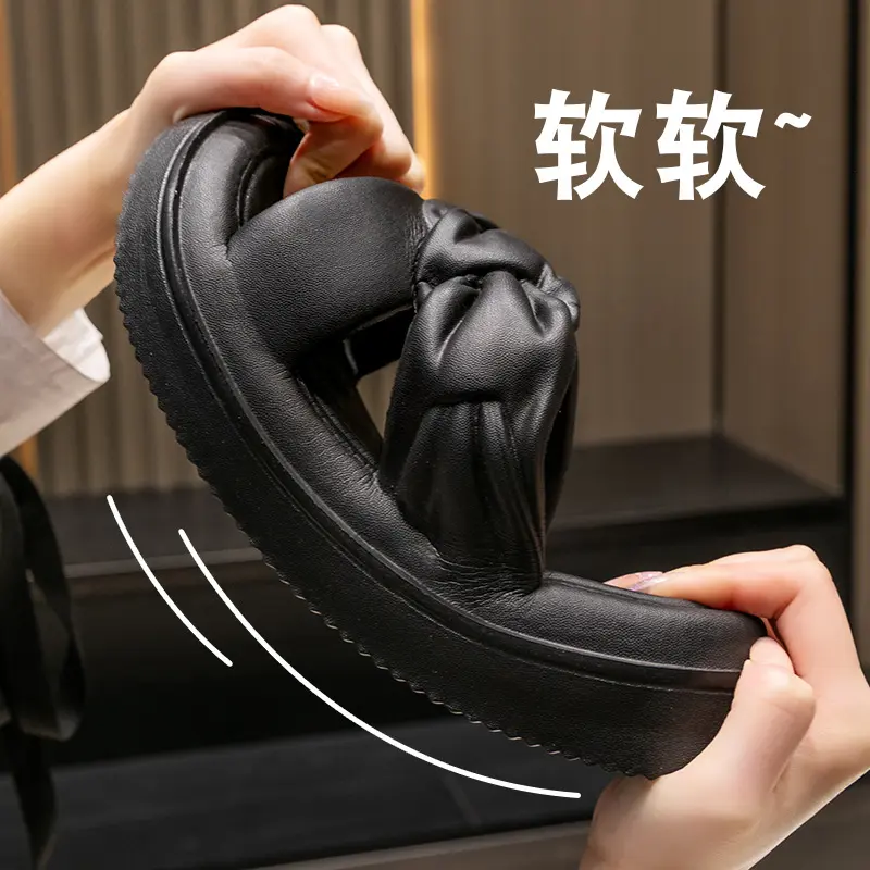 2025 Women Shoes Thick Platform Slipper Summer Beach Flip Flops Women EVA Soft Sole Flat Shoes Mute Non-slip Slides Beach Sandal