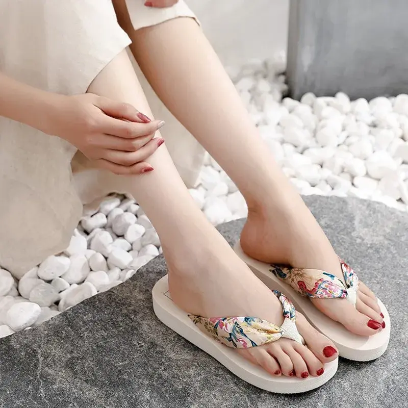 Summer flip flops for women, bohemian silk and satin straps, casual lame and beach slippers women