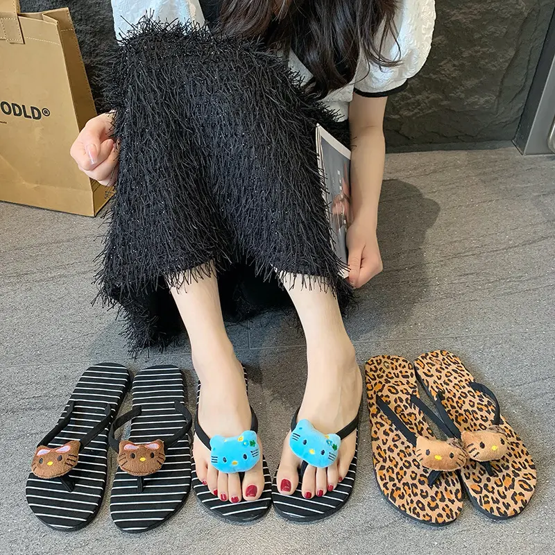 Sanrio Hellokitty Leopard Print Flip Flops Cute Home Slippers Fashion Casual Out/In Door Ladies Slippers Woman Beach Shoes Gift