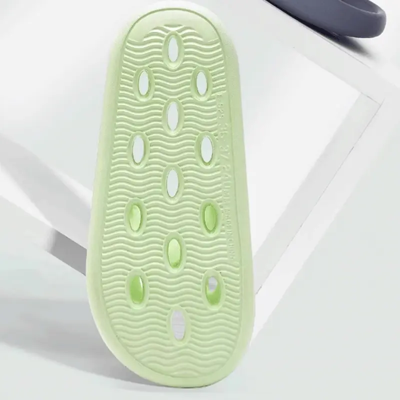 Thick Platform Pillow Bathroom Home Slippers Women Fashion Soft Sole EVA Indoor Slides Sandals Summer Non-slip Flip Flops
