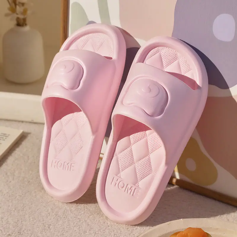 2025 Women Soft Sole Cloud Slippers Indoor Outdoor Beach Sandals Thick Platform Summer EVA Non Slip Flip Flops