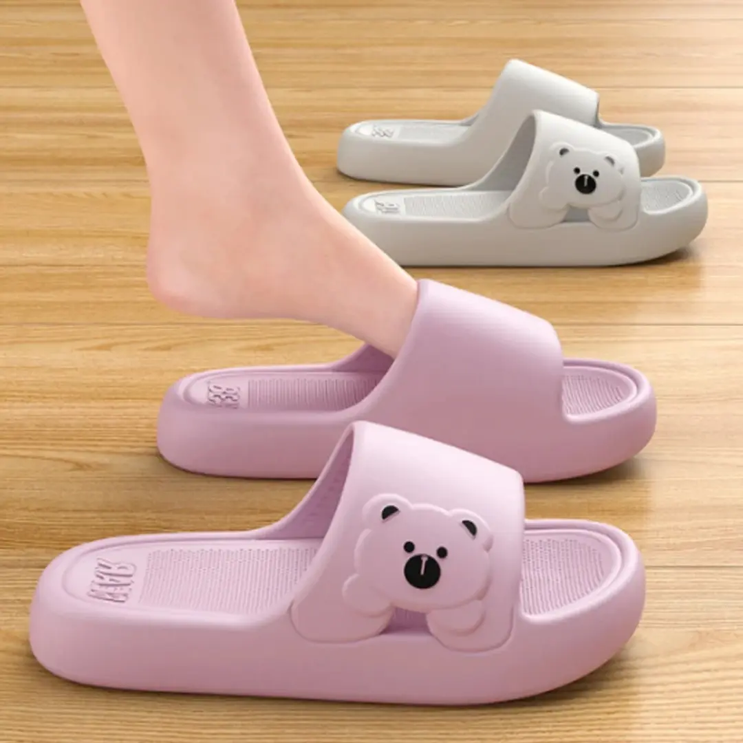 Fashion Women's Slippers Indoor Soft Sole Cartoon Bear Slides Bathroom EVA Outdoor Men Summer Beach Flip Flops Shoes Couple