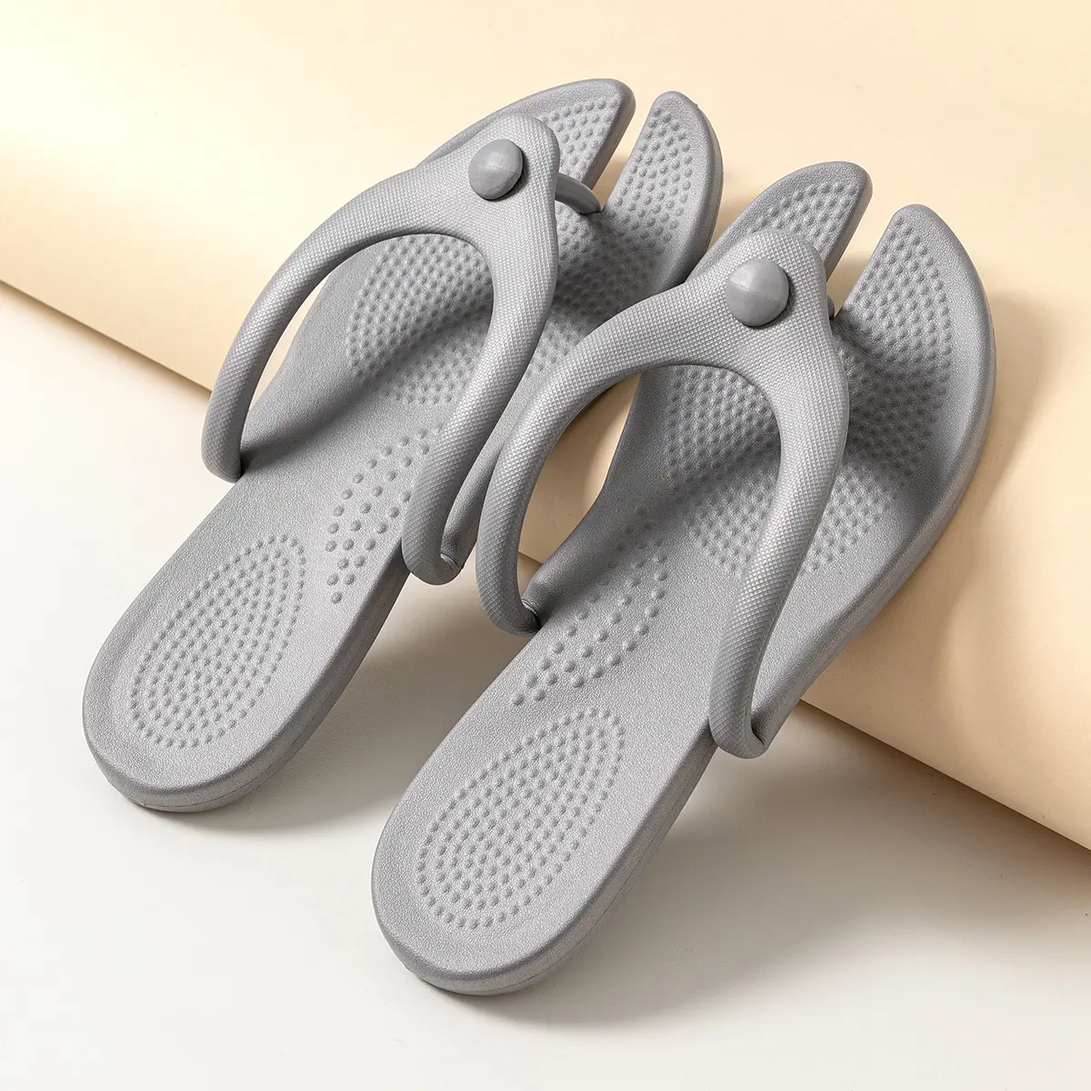 EVA Women Flip Flops Foldable Detachable Beach Slippers Comfortable Soft Outdoor Flip Flops