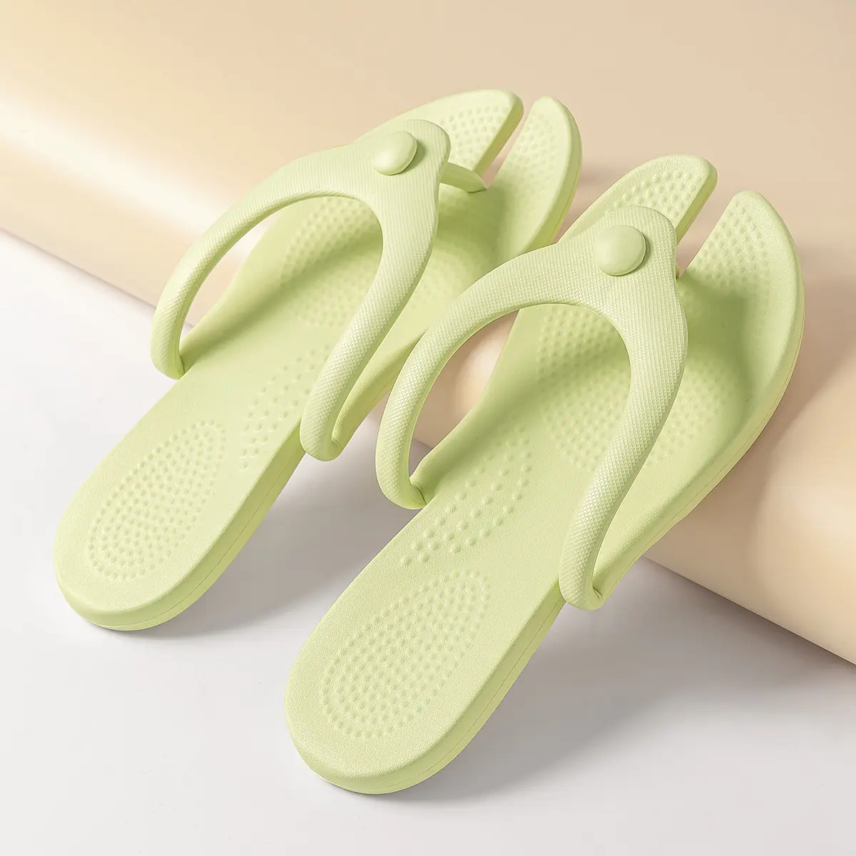 EVA Women Flip Flops Foldable Detachable Beach Slippers Comfortable Soft Outdoor Flip Flops