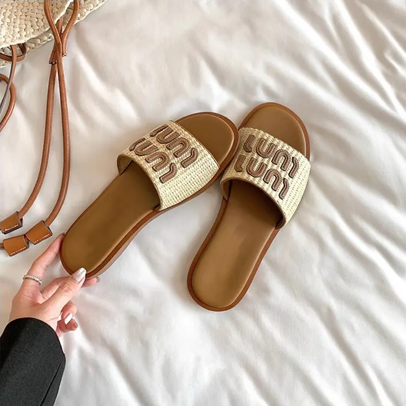 Women's Sandals Summer New Flat Shoes Casual Soft Sole Women's Vacation Fashion Braided Beach Flip Flops Zapatos De Mujer