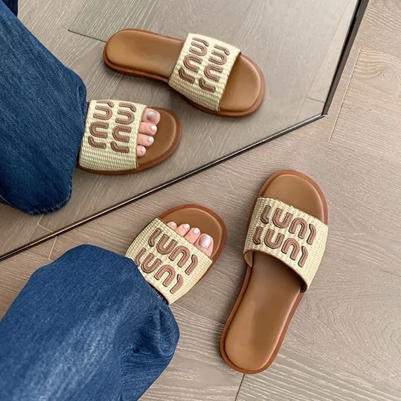 Women's Sandals Summer New Flat Shoes Casual Soft Sole Women's Vacation Fashion Braided Beach Flip Flops Zapatos De Mujer