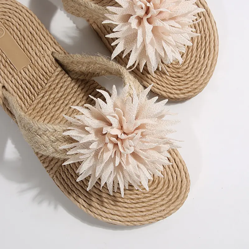 Flowers Decor Bohemian Beach Flip Flops Women Summer Straw Rope Weave Flat Heel Slippers Woman Lightweigh Anti-slip Slides Shoes