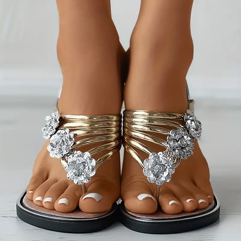 Women's Fashionable Casual Flat Bottom Sandals - Outdoor Wear Toe Post Flip Flops for Beach And Sea Side