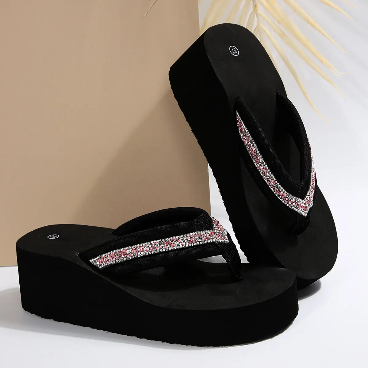 Shiny Crystal Platform Flip Flops Women 2025 Summer Clip Toe Wedge Slippers Woman Non Slip Thick Bottom Beach Sandals Slides