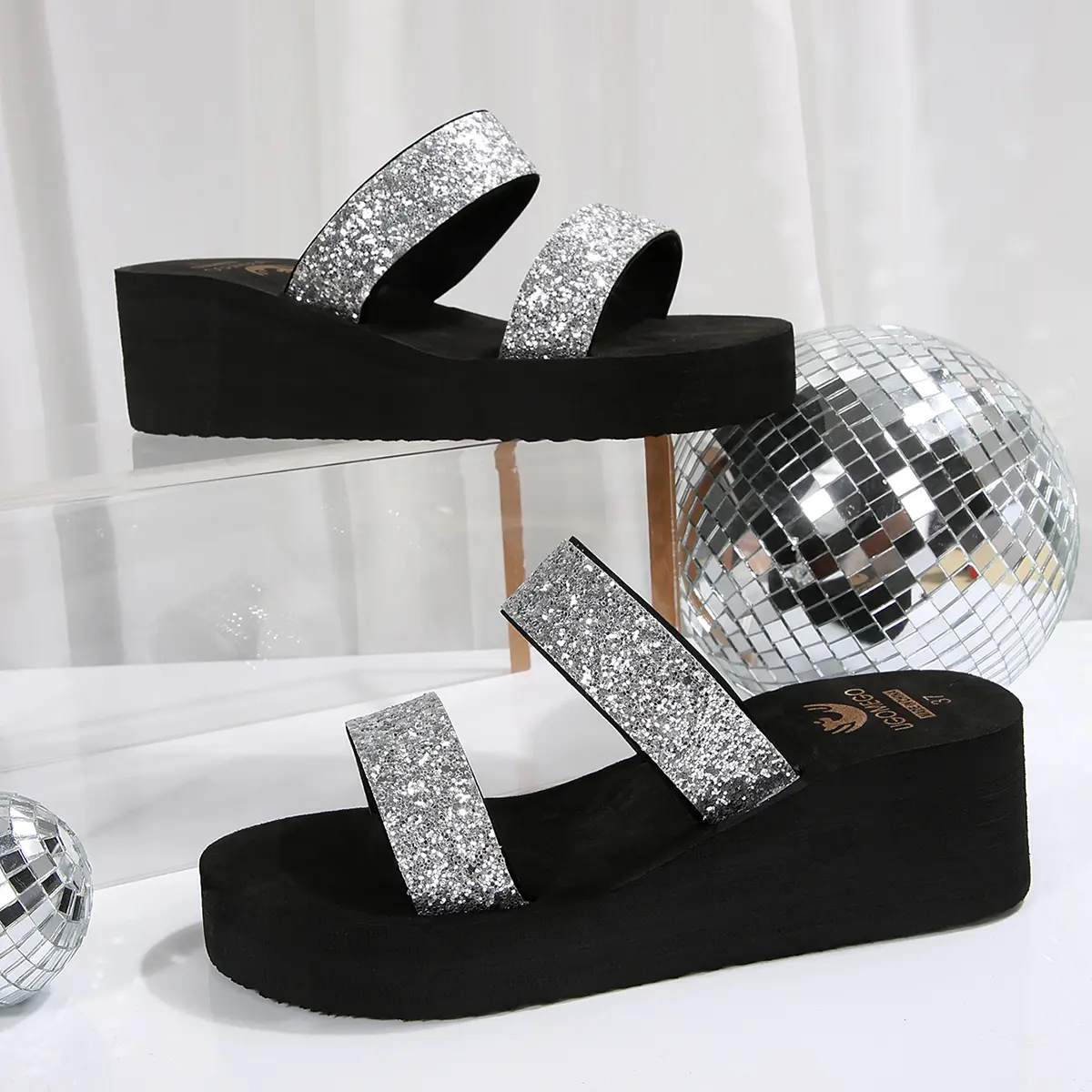 Gold Silver Sequins Wedge Flip Flops Women 2025 Light Thick Bottom Beach Slippers Woman Summer Platform Sandals Outdoor Slides