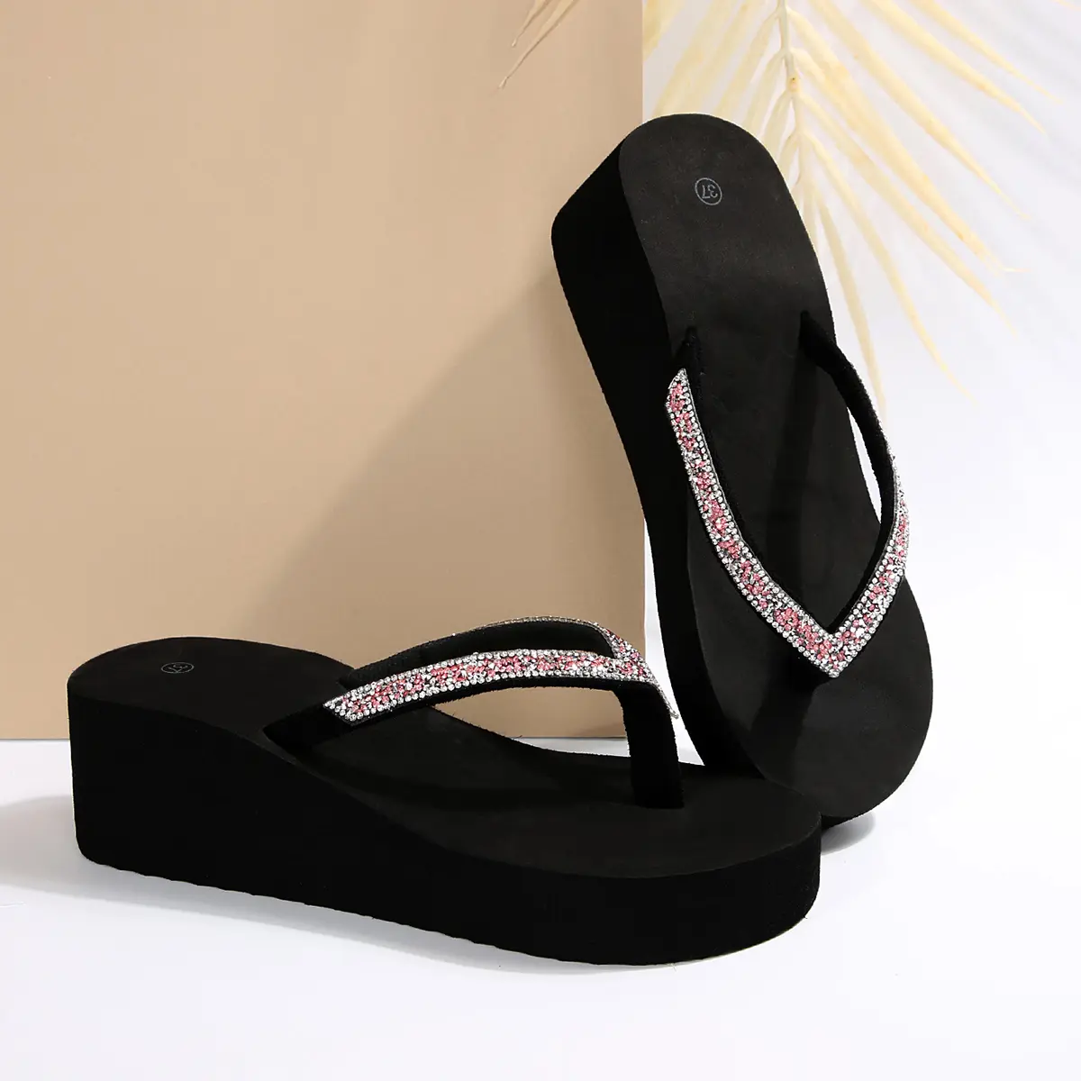Shiny Crystal Wedge Slippers Women 2025 Summer Clip Toe Platform Sandals Woman Lightweight Thick Bottom Beach Flip Flips Slides