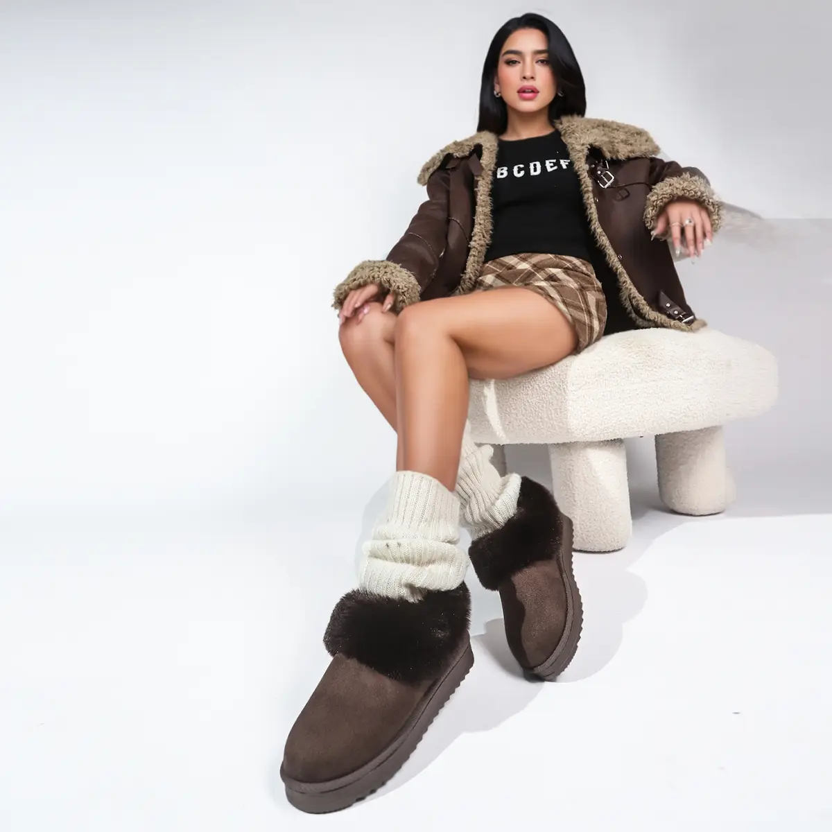 Non Slip Flat Heels Snow Boots for Women 2025 Winter Warm Thicken Plush Ankle Boots Woman Faux Fur Platform Cotton Botas Mujer