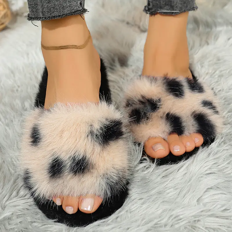 Fluffy Fur Mixed Colors Cotton Slippers Women Light Soft Sole Non Slip Indoor Slippers Woman Winter Warm Comfort Plush Slides