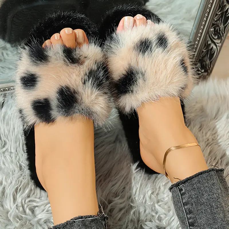 Fluffy Fur Mixed Colors Cotton Slippers Women Light Soft Sole Non Slip Indoor Slippers Woman Winter Warm Comfort Plush Slides