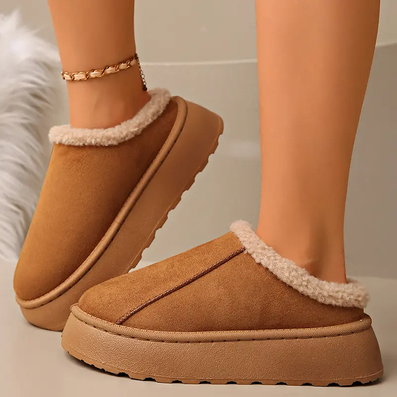 Winter Warm Thick Sole Non Slip Indoor Slippers Women Faux Suede Thicken Plush Cotton Slippers Plus Size Chunky Platform Slides