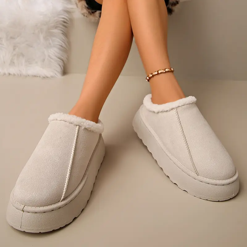 Winter Warm Thick Sole Non Slip Indoor Slippers Women Faux Suede Thicken Plush Cotton Slippers Plus Size Chunky Platform Slides