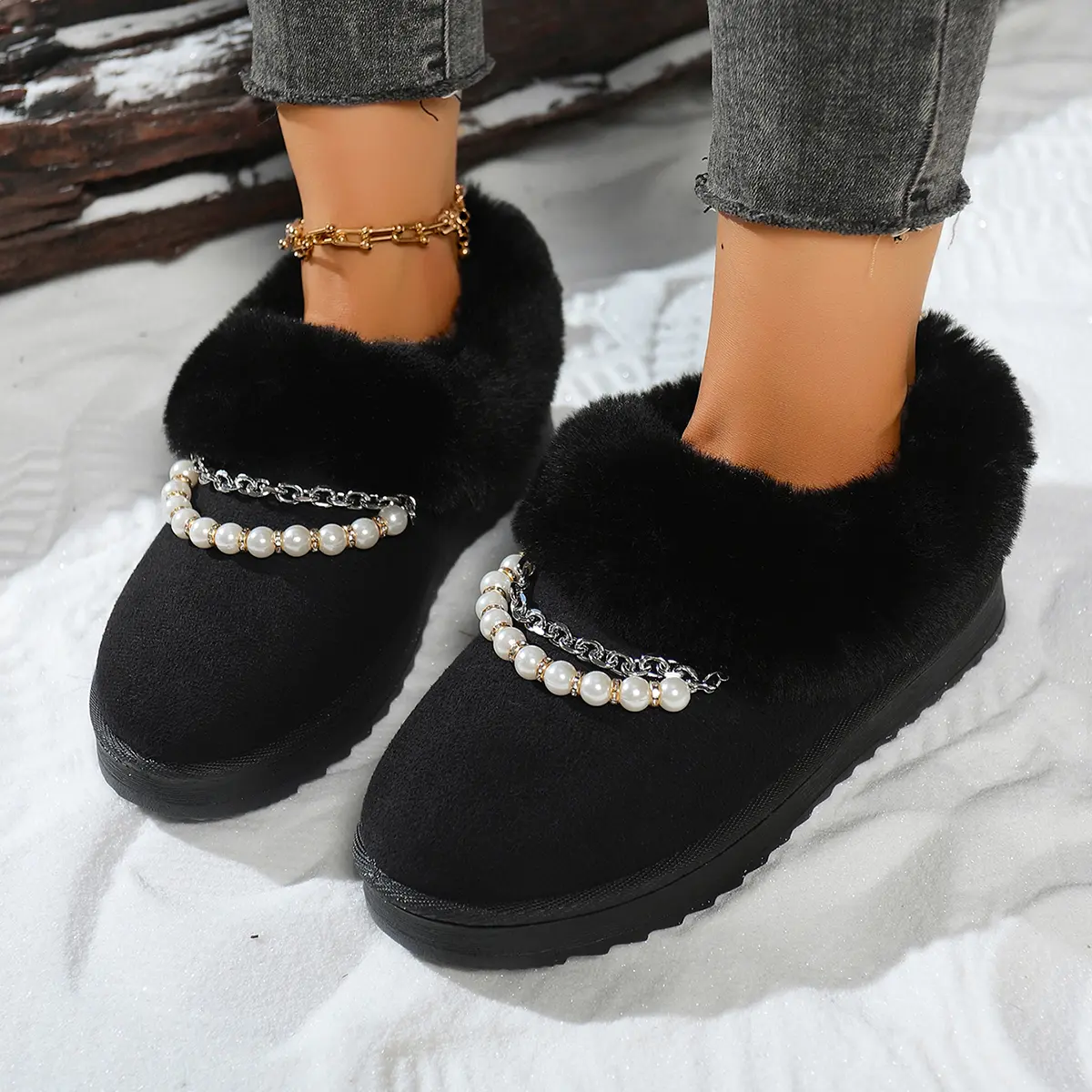 Pearl Chain Decor Thick Bottom Cotton Shoes Women 2025 Winter Warm Thicken Plush Snow Boots Woman Faux Fur Non Slip Ankle Boots