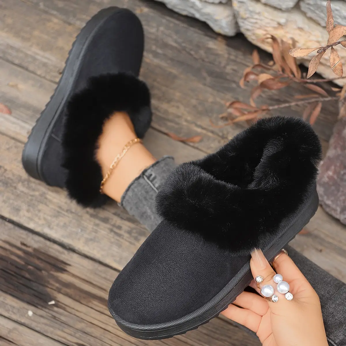 Faux Fur Flat Heels Snow Boots for Women 2025 Winter Warm Thicken Plush Ankle Boots Woman Non Slip Platform Cotton Padded Shoes