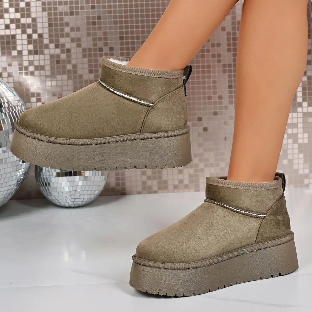 Basic Warm Thicken Plush Snow Boots for Women 2025 Winter Non Slip Chunky Platform Ankle Boots Woman Thick Bottom Cotton Shoes
