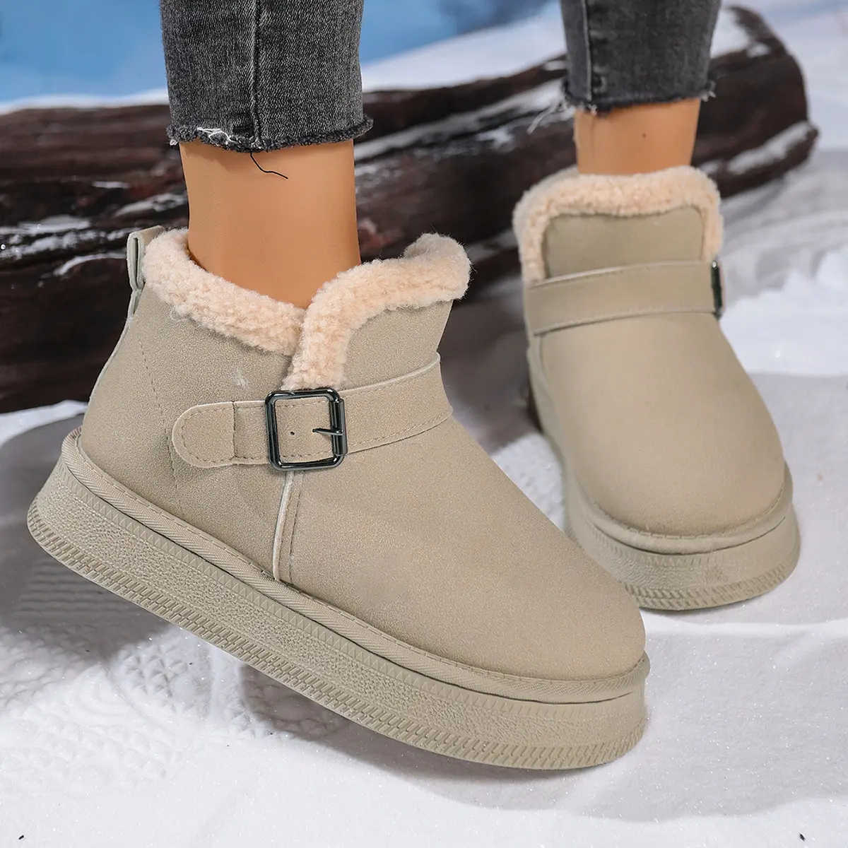 Buckle Decor Chunky Platform Snow Boots for Women 2025 Winter Non Slip Thick Sole Ankle Boots Thicken Plush Cotton Botas Mujer