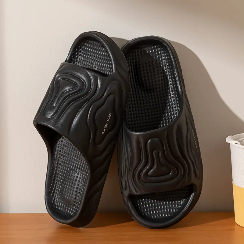 Soft Sole Eva Cloud Slippers Women Indoor Thick Platform Pillow Slides Woman 2025 Summer Non Slip Beach Sandals Flip Flops