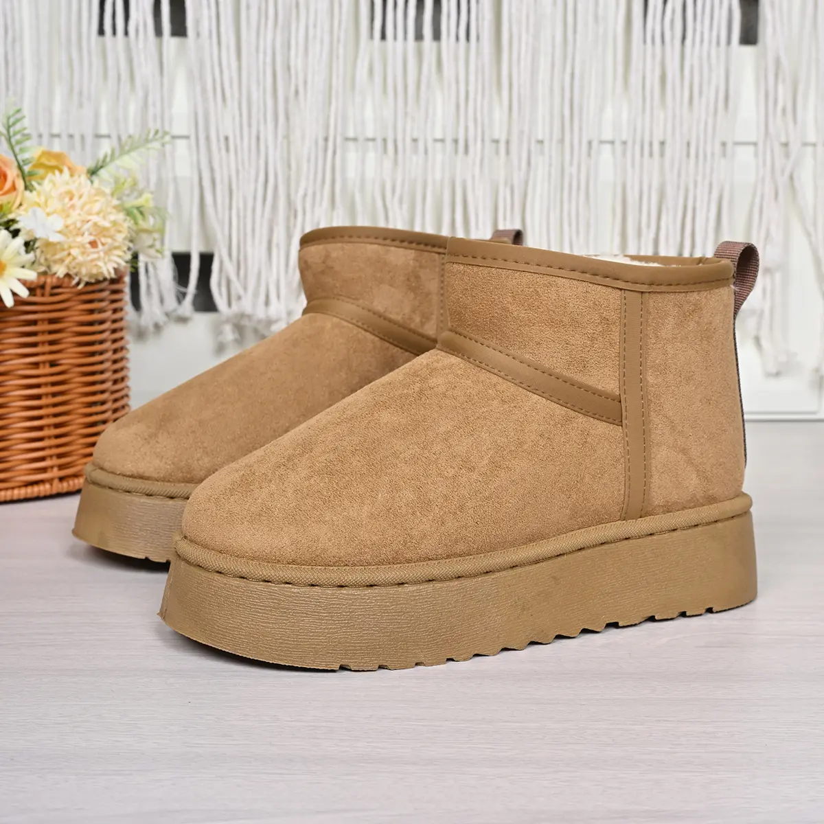 Faux Suede Chunky Platform Snow Boots Women 2025 Winter Warm Thicken Plush Cotton Boots Woman Thick Bottom Ankle Botas Mujer