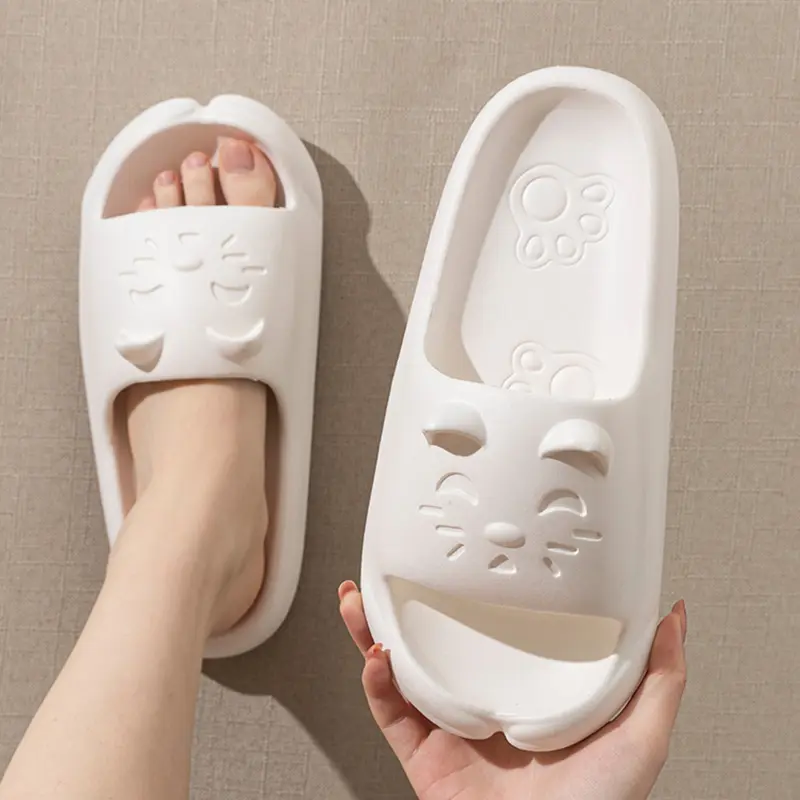Women's Cute Cartoon Cat Eva Slippers Comfortable Soft Sole Indoor Home Slippers Woman Summer Lightweight Non Slip Outdoor Slide