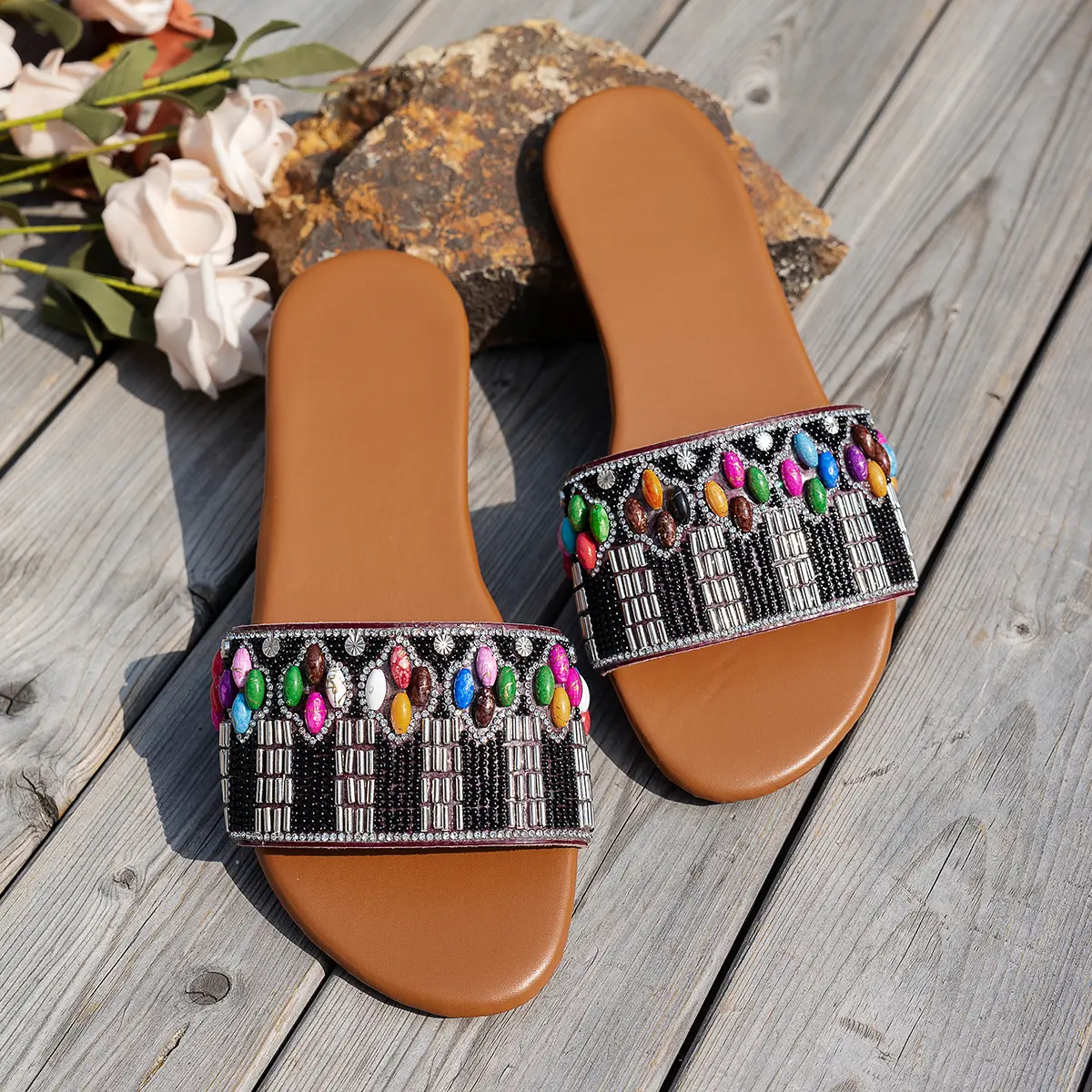 Bohemia Style Flat Sandals Women 2025 Summer Retro Rhinestones Decor Beach Slippers Woman Plus Size 43 Non Slip Outdoor Slides