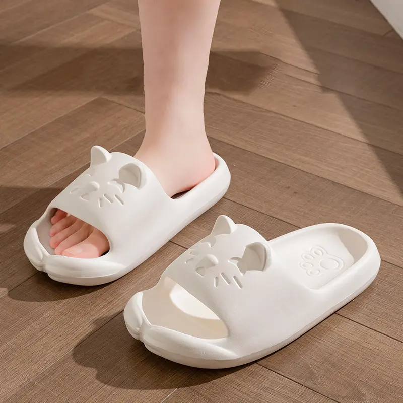 Women's Cute Cartoon Cat Eva Slippers Comfortable Soft Sole Indoor Home Slippers Woman Summer Lightweight Non Slip Outdoor Slide