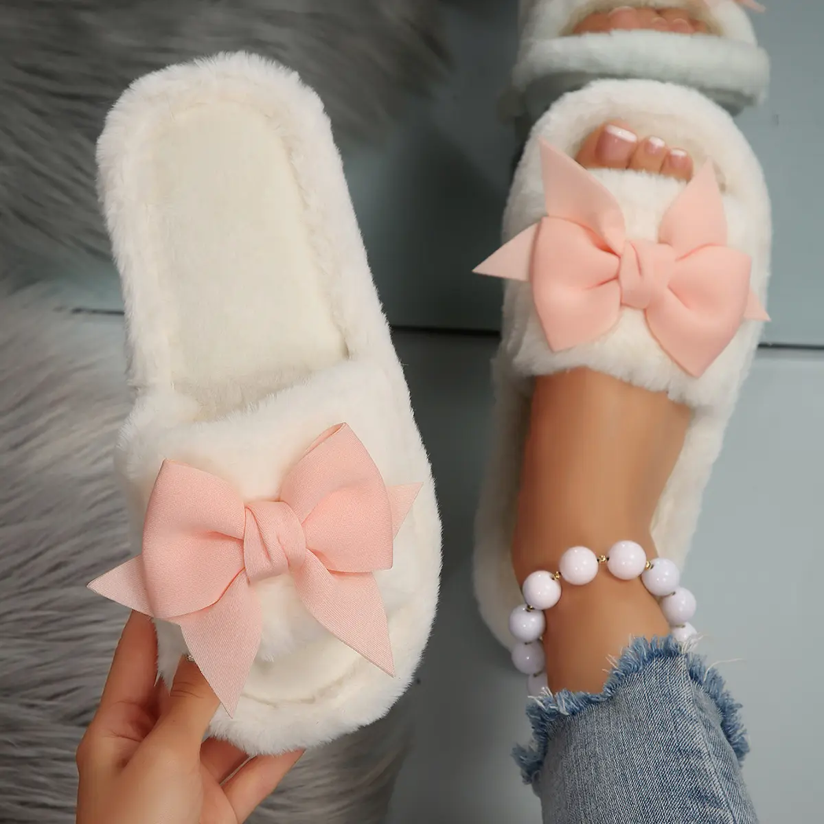 Bowtie Decor White Plush Slippers Women 2025 Winter Anti Slip Flat Heels Home Slippers Woman Indoor Fluffy Faux Fur Slippers