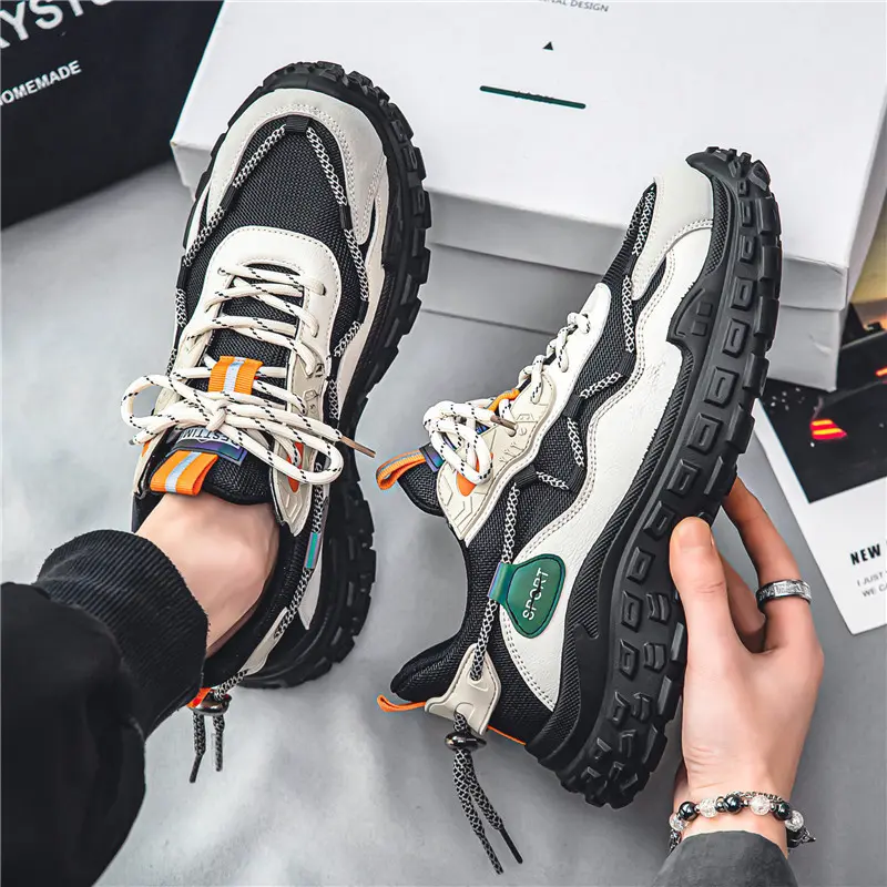 Men's Fashion Shoes in Summer Breathable Mesh Versatile for Sports Leisure Running Thick Soled Tires shoes Size 39-44