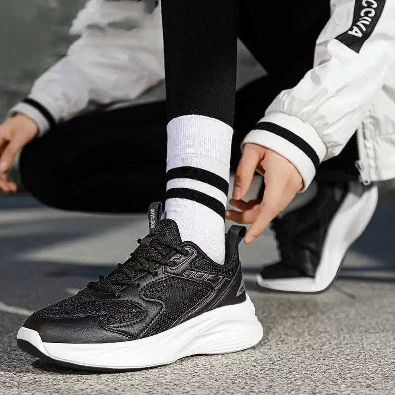 Oulylan Anti-slip Breathable Mesh Sneakers Men Casual Lightweight Sports Shoes Trendy Outdoor Comfortable Running Footwear