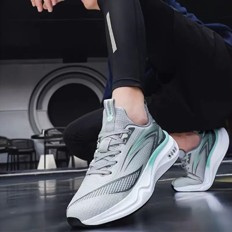 Color Block Spring Running Shoes Plastic Sole Shallow Mouth Sneakers Breathable Stripe Large Size Sportshoe Women's Leisure Shoe