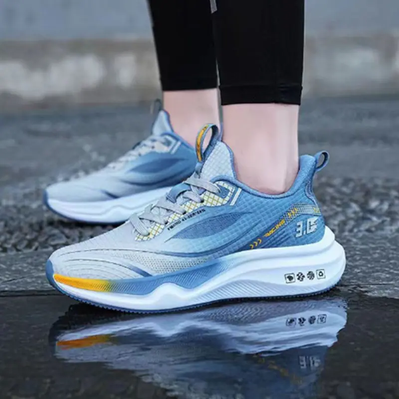 Color Block Spring Running Shoes Plastic Sole Shallow Mouth Sneakers Breathable Stripe Large Size Sportshoe Women's Leisure Shoe
