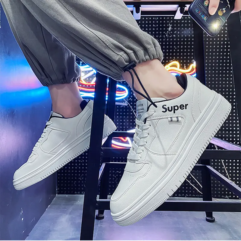 Skateboard Shoes for Men 2024 Spring Men's Skate Shoes Leisure Sports Running Shoes Youth Trendy Sneakers