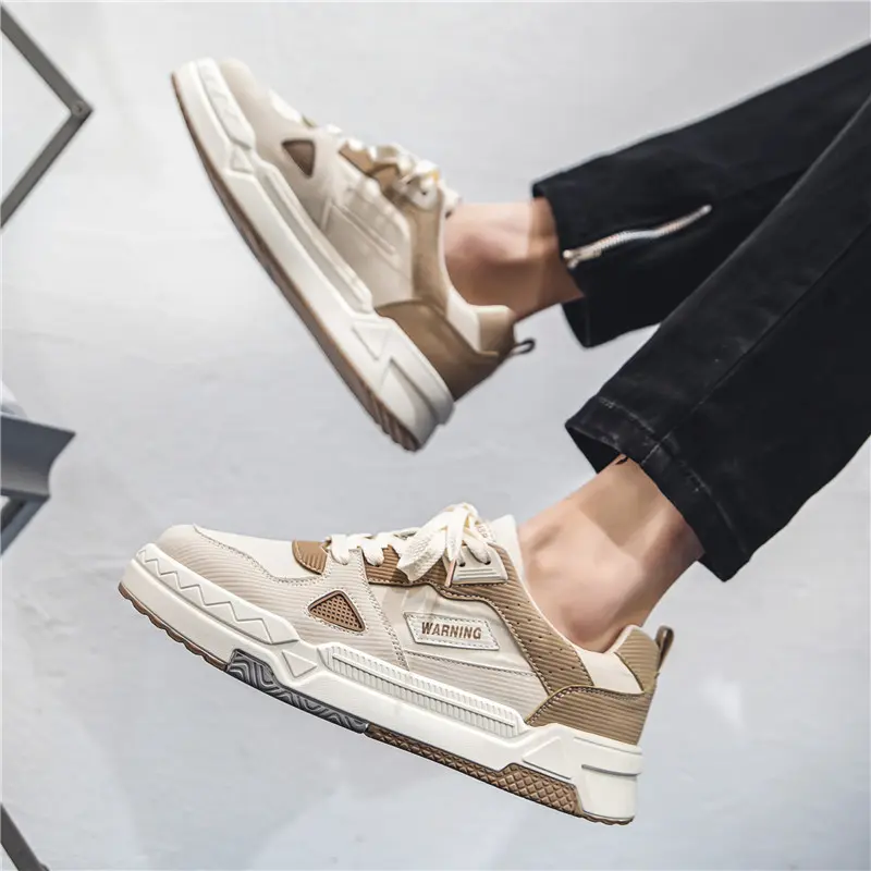 Fashion Men Skateboarding Shoes Outdoor Casual Sneakers Sports Shoes Men Comfortable Flat Slip-on Shoes Size 39-44