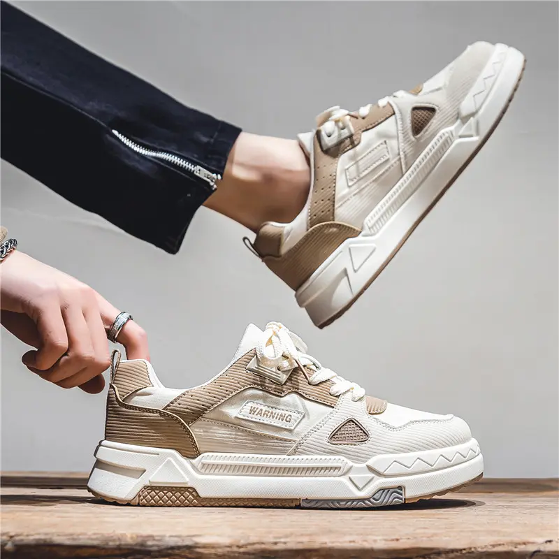 Fashion Men Skateboarding Shoes Outdoor Casual Sneakers Sports Shoes Men Comfortable Flat Slip-on Shoes Size 39-44