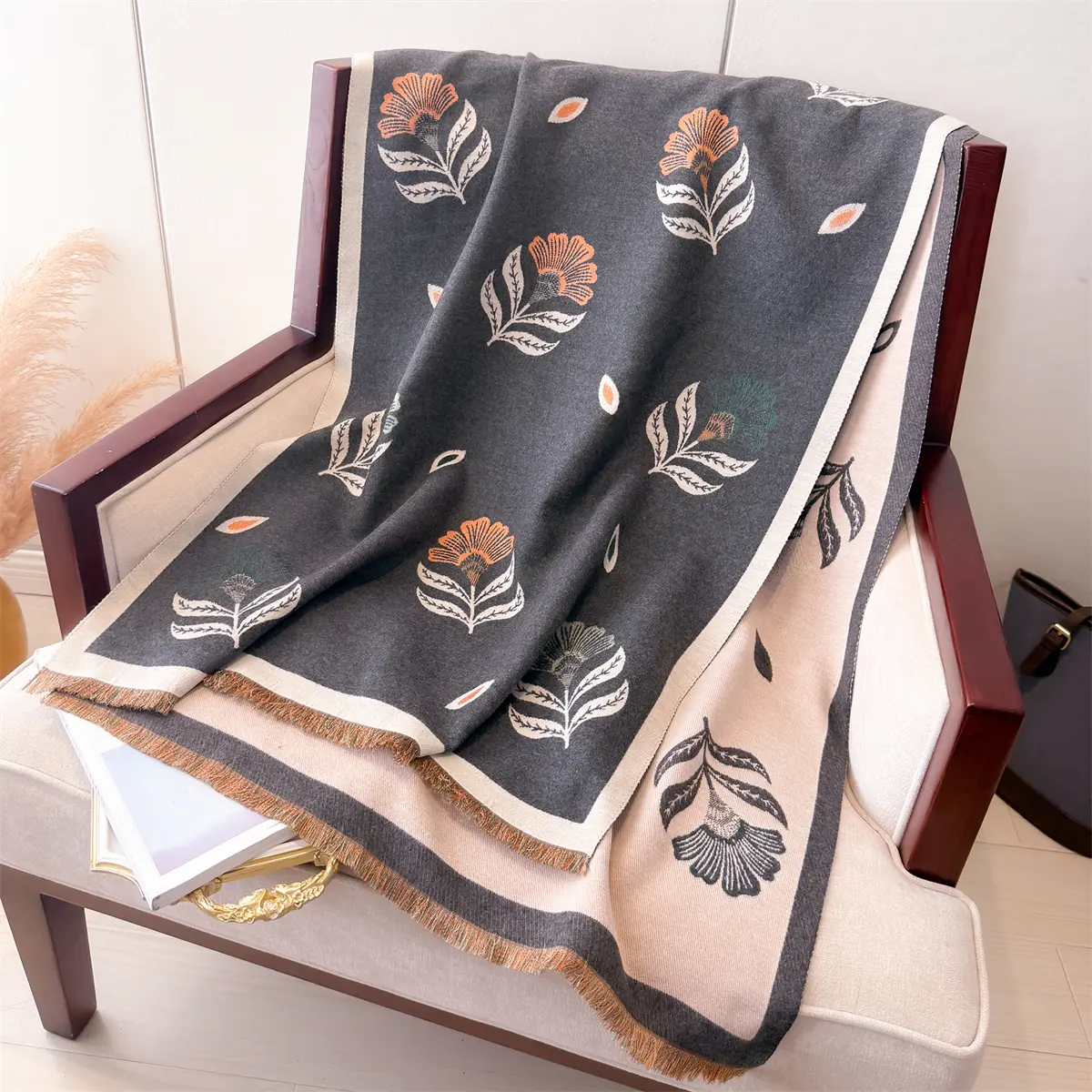 Luxury Autumn and Winter Cashmere Scarf Women New Warm Pashmina Blanket Poncho Scarves Fashion Print Shawl Thick Foulard Bufanda