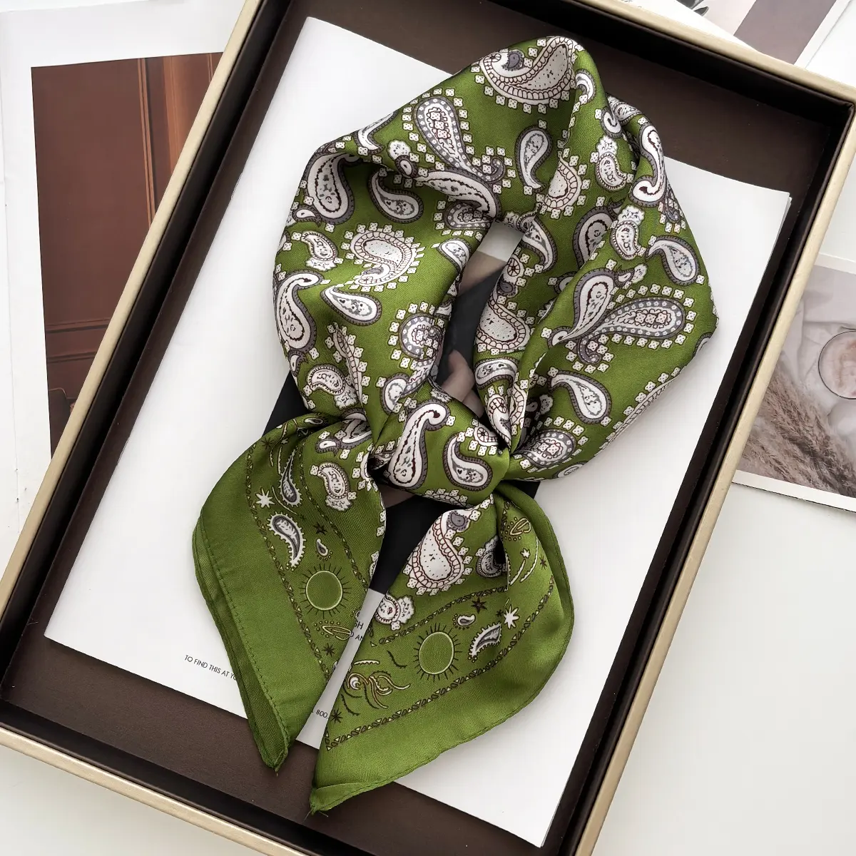 Luxury Plaid Leaf Print Satin Square Scarf Soft Lightweight Women Fashion Accessory for Hair Neck Shawl Elegant Hair Scarf