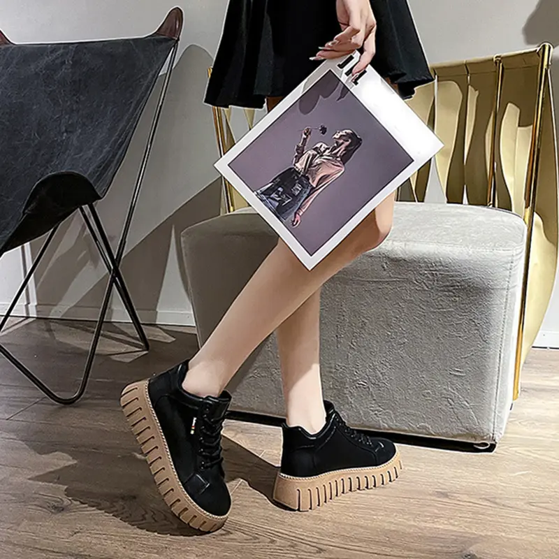 Autumn Winter Women's Casual Shoes Thick Bottom Fashion Female Velvet Comfort Puffy Cake Bottom Women Shoes Snow Boots