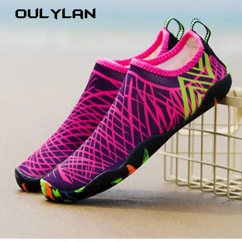 2024 new upstream shoes, speed interference water shoes, beach shoes, breathable and anti slip swimming