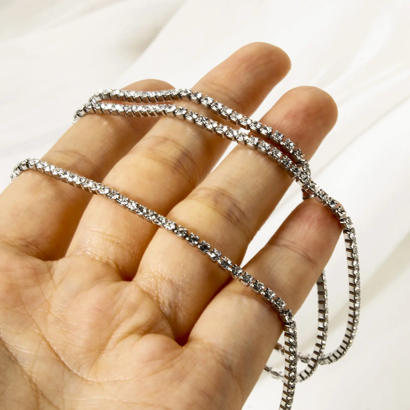 1 Piece 304 Stainless Steel Rhinestone Cup Chain Anklet For Women Jewelry Layers Summer Beach Beach Foot Leg Party Accessory