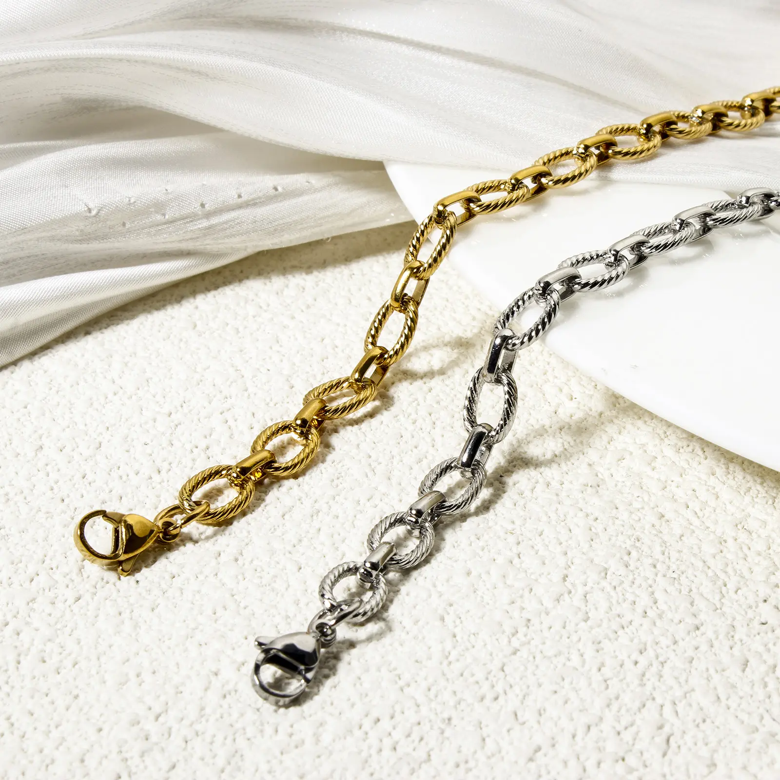 1 Piece Retro Link Cable Chain Necklace Jewelry 304 Stainless Steel Twisted Choker For Women Men Party Gift 40cm long