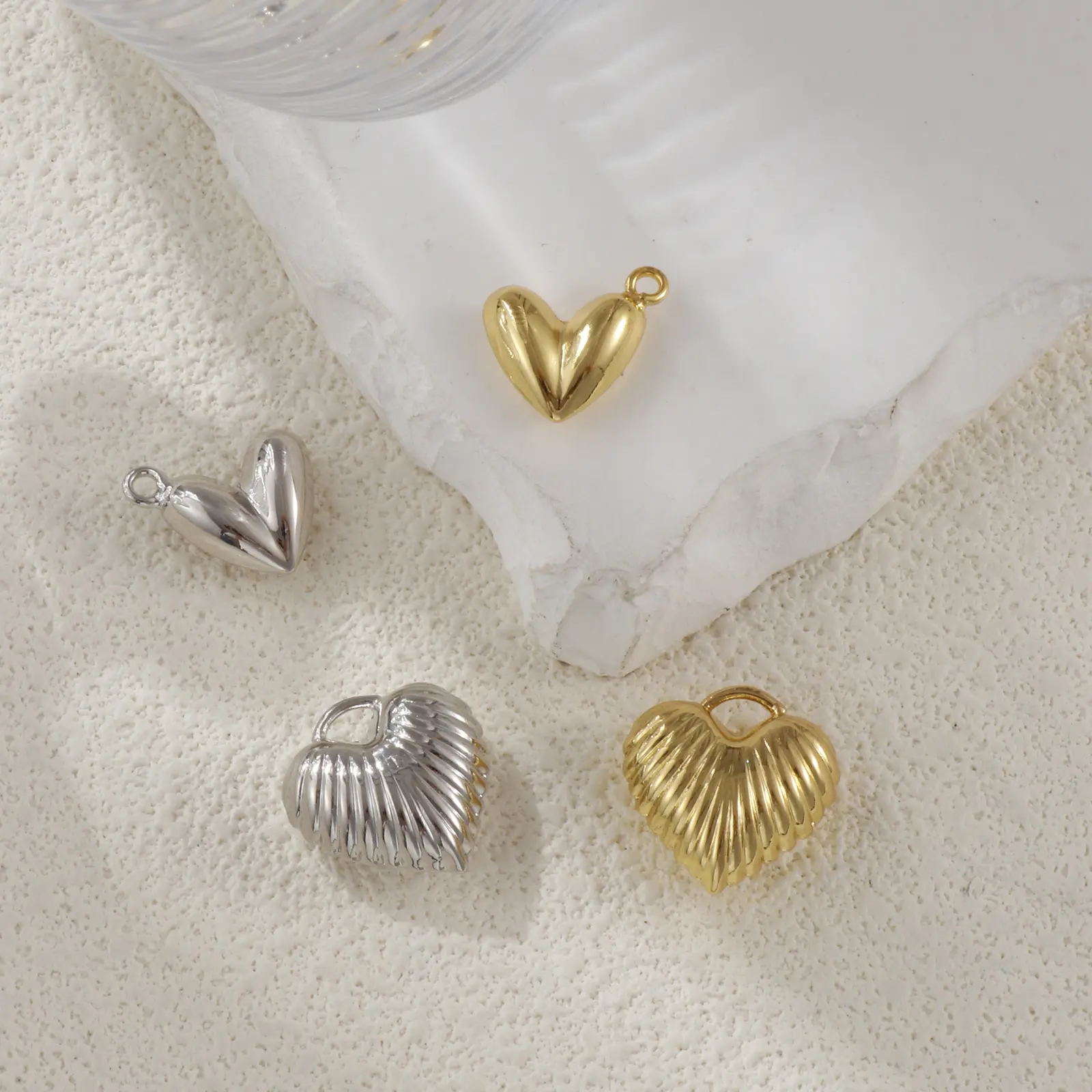 2 Piece Brass Valentine's Day Charms Real Gold Plated Heart 3D Metal Pendants For DIY Necklace Bracelet Jewelry Making