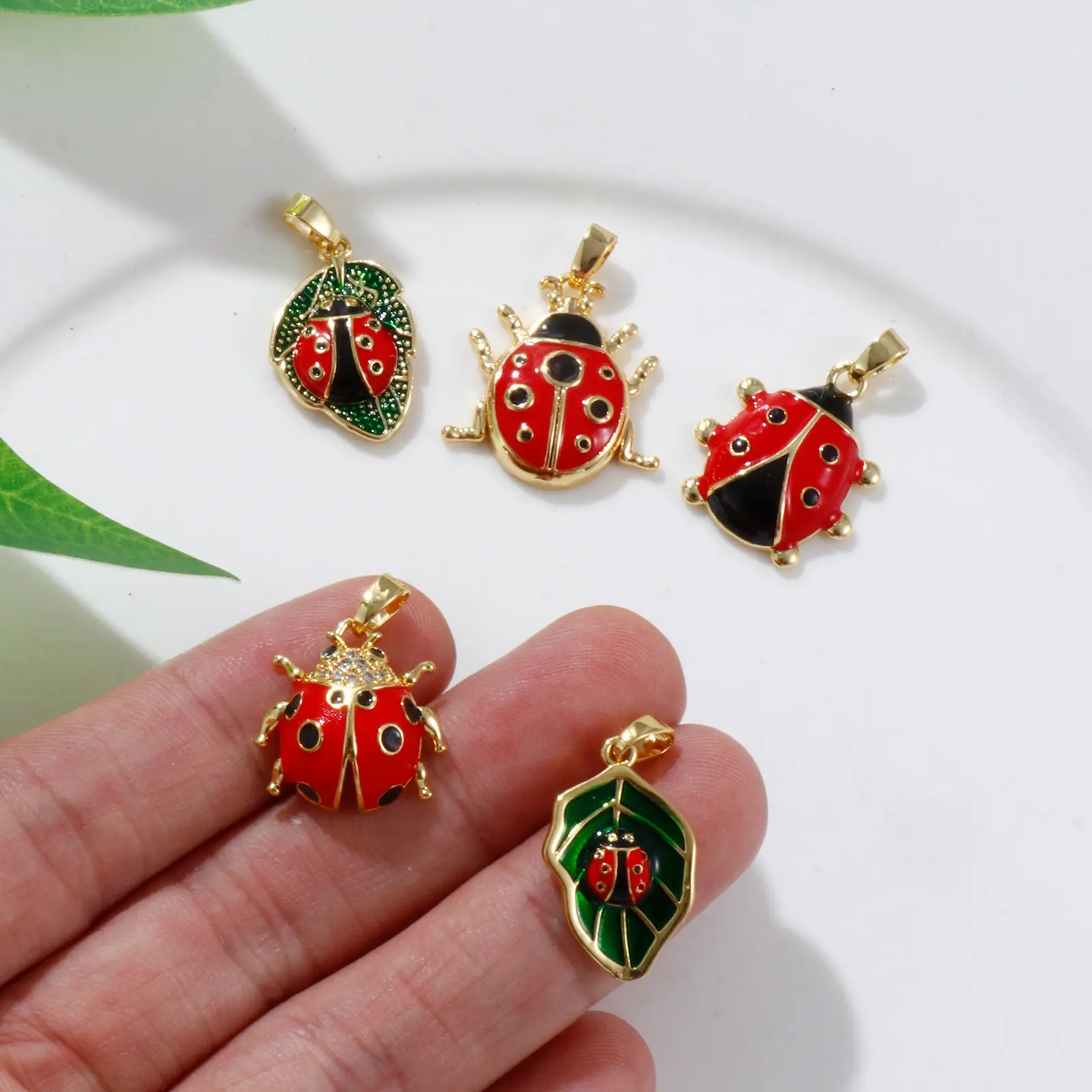 2Pcs Brass Insect Charm Pendant 18K Real Gold Plated Red Ladybug Animal Enamel Pendant For DIY Necklace Bracelet Jewerly Making
