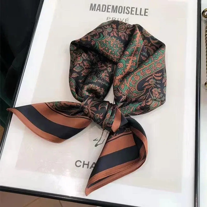 Luxury Women Square Scarf Silk Stain Paisley Muslim Women Hijab Green Bandana Soft Head Wrap Female Foulard 2024 Hijabs